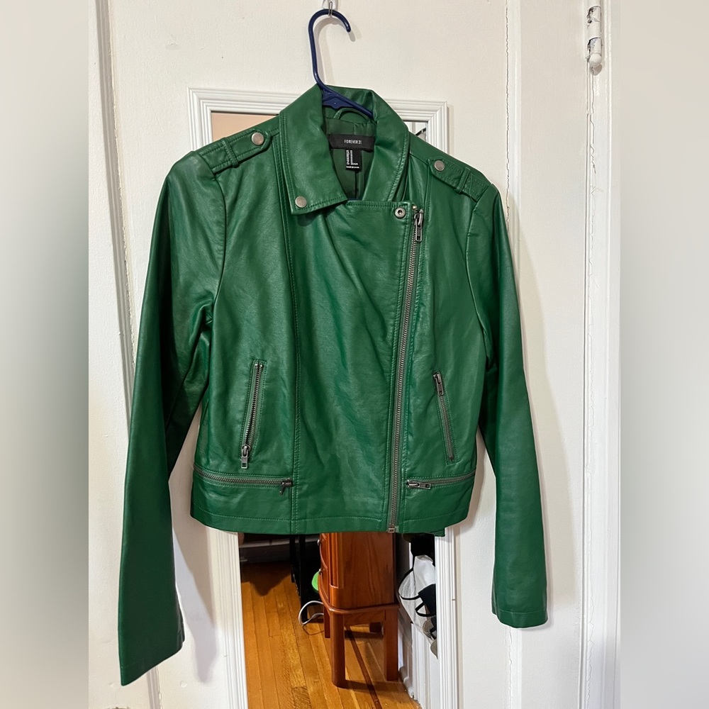 Forever 21 women’s green pleather jacket - never worn